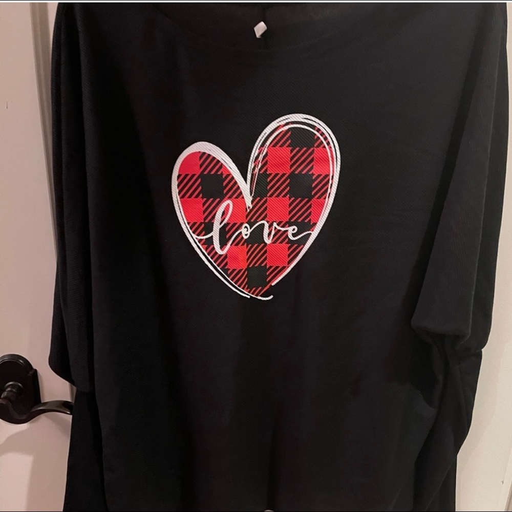 Heart Love Shirt Size 3X NWOT